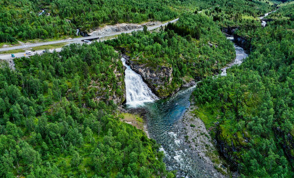 Kilpisjarvi Lapland, Rovijoki-waterval in Noorwegen