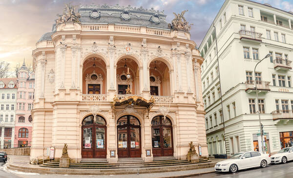 Karlovy Vary theater